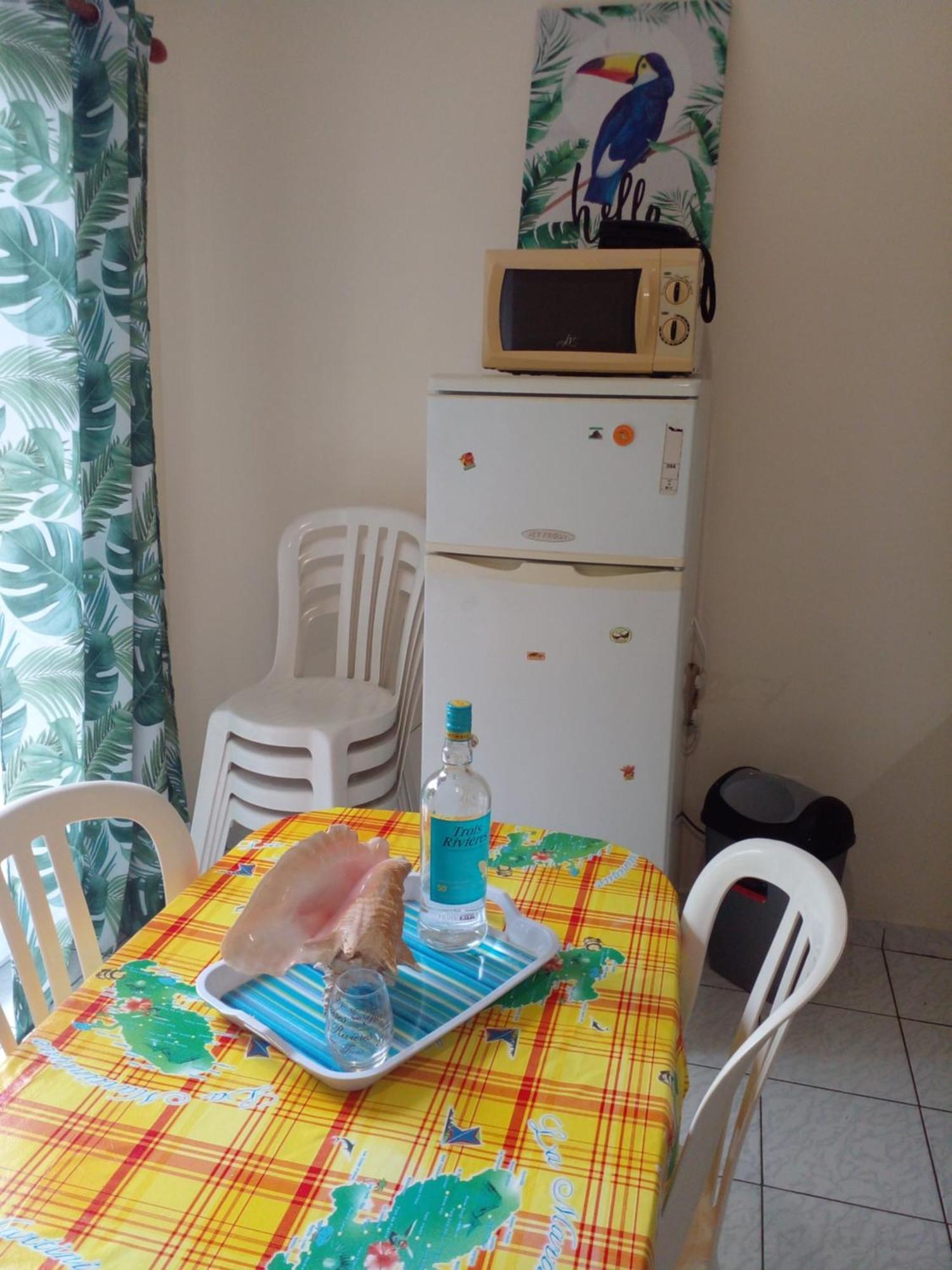 Holidays In Martinique - Ravenala Сент-Анн Экстерьер фото